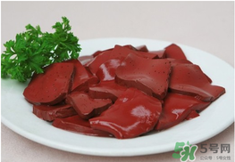 吃豬血為什么拉黑便？吃豬血拉黑便是排毒嗎？