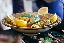 石斑魚的營養(yǎng)價值 石斑魚的功效與作用 石斑魚的營養(yǎng)價值 石斑魚的功效與作用