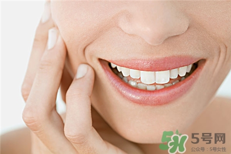 氟斑牙可以冷光美白嗎?氟斑牙冷光美白有用嗎? 氟斑牙可以冷光美白嗎?氟斑牙冷光美白有用嗎?