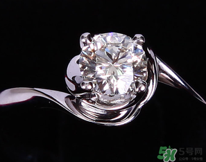 周大福鉆戒可以以舊換新嗎？周大福鉆戒可以回收嗎？