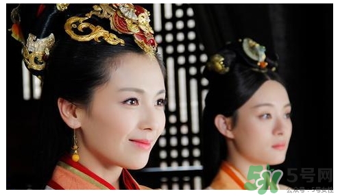 珊瑚粉適合黃皮膚嗎？珊瑚粉口紅適合什么膚色？