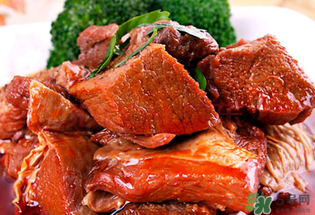 吃完牛肉可以吃柿子嗎？牛肉和柿子能一起吃嗎？