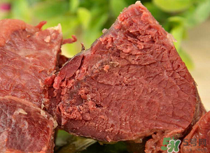 熟牛肉放冰箱里能保鮮多久？熟牛肉冷凍可以放多久？