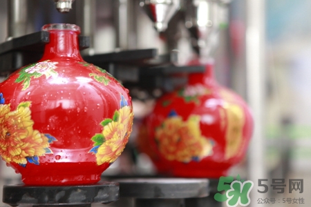 喝白酒能解牙痛嗎？牙痛能喝白酒嗎？