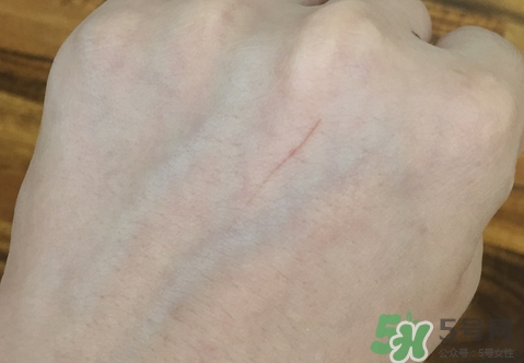 琪雅凝時(shí)水光素顏霜多少錢(qián)?琪雅凝時(shí)水光素顏霜價(jià)格