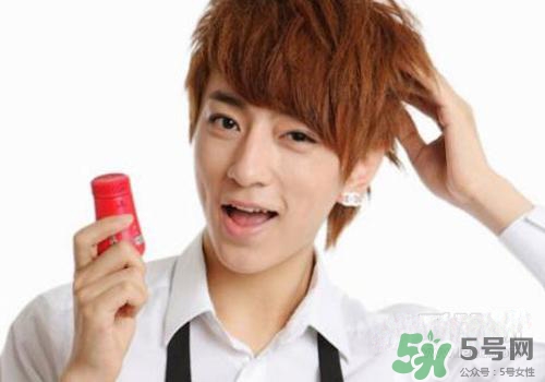 啫喱水和發(fā)蠟哪個好？啫喱水和發(fā)蠟的區(qū)別