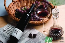 喝白酒后胃不舒服怎么辦？喝白酒后胃不舒服吃什么好？