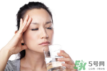 女人血氣不足的表現(xiàn)有哪些？女人血氣不足怎么辦？