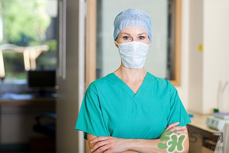 長期戴口罩對皮膚好嗎？天天戴口罩對皮膚的壞處？