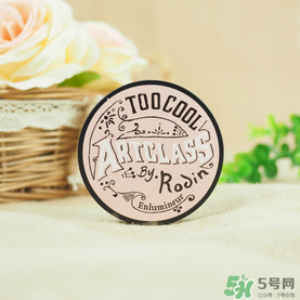 too cool for school是什么牌子？什么檔次？