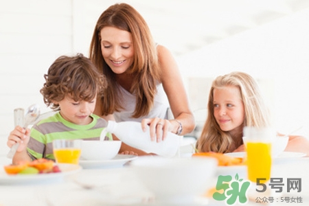 孩子只吃肉不吃菜怎么辦？孩子這樣吃肉才健康