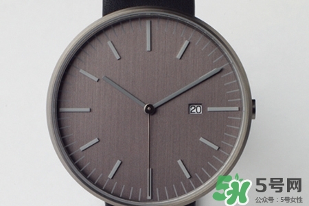 年輕人適合戴什么手表？適合年輕人的5款時(shí)尚簡約手表