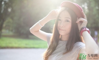 頸霜怎么涂？頸霜的使用方法