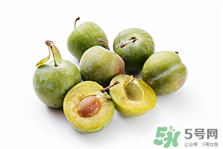 青梅的營養(yǎng)價值 青梅的功效與作用