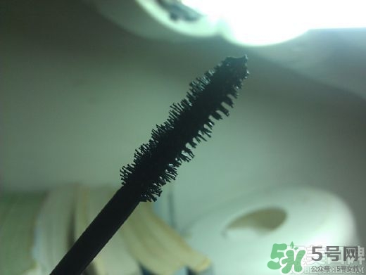 菲詩(shī)小鋪睫毛膏怎么樣？the face shop睫毛膏好用嗎？