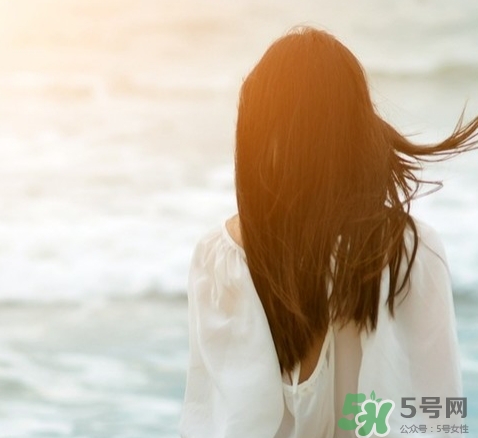 有頸紋怎么辦？頸紋怎么消除？