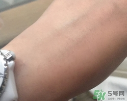 蜜粉是散粉嗎？蜜粉和散粉的區(qū)別