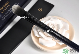 cpb光潤粉霜多少錢？cpb光潤粉霜專柜價格