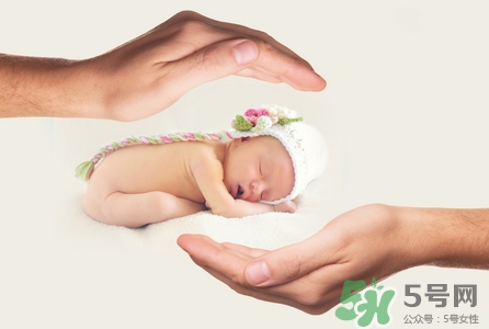 寶寶維生素ad什么時(shí)候吃最好?維生素ad有副作用嗎 寶寶維生素ad什么時(shí)候吃最好?維生素ad有副作用嗎