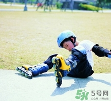 寶寶摔到后腦勺怎么辦？寶寶摔到后腦勺應(yīng)急方法