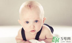 新生兒大便帶血是怎么回事？新生兒大便帶血怎么辦？