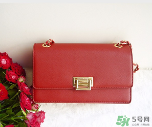 ck包包是什么檔次？ck包包價(jià)格一般多少錢？