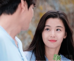 人魚(yú)色口紅什么牌子好？人魚(yú)色口紅推薦