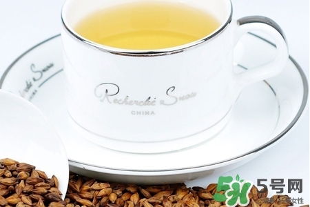 喝大麥茶能喂奶嗎？哺乳期能喝大麥茶嗎？