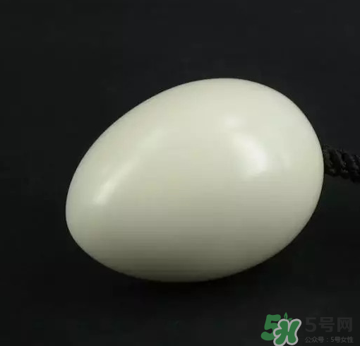 熟雞蛋滾臉有什么好處？熟雞蛋滾臉能吸毒素嗎？