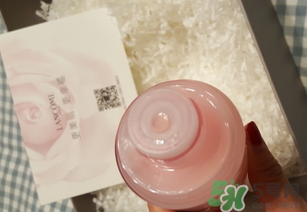 蘭蔻粉水多少錢一瓶幾毫升?蘭蔻粉水專柜價(jià)格 蘭蔻粉水多少錢一瓶幾毫升?蘭蔻粉水專柜價(jià)格