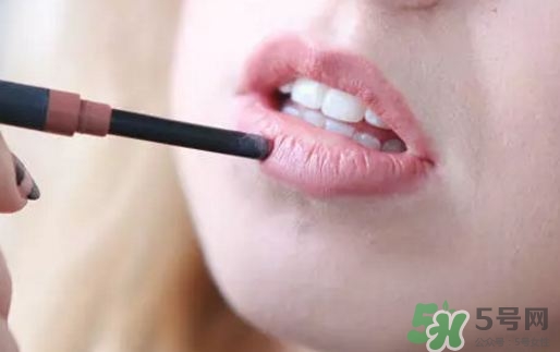 唇線筆怎么選顏色?唇線筆顏色選擇 唇線筆怎么選顏色?唇線筆顏色選擇