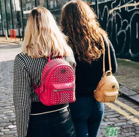 mcm包是什么材質？mcm包是真皮嗎？