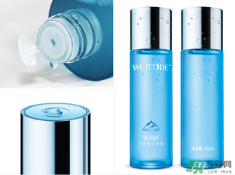 水密碼美容液是爽膚水嗎？水密碼美容液是干嘛的？