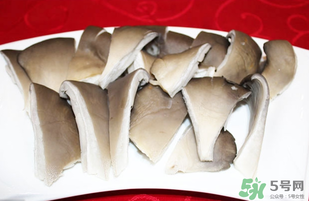 坐月子能吃平菇嗎？坐月子能不能吃平菇？