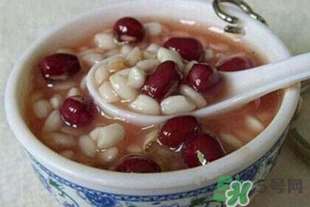 冬天可以喝紅豆薏米粥嗎？冬天喝紅豆薏米粥好嗎？