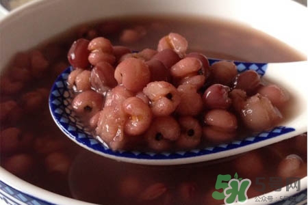 冬天可以喝紅豆薏米粥嗎？冬天喝紅豆薏米粥好嗎？