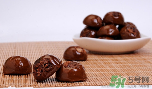 胃疼能吃話(huà)梅嗎?胃不好吃話(huà)梅好嗎