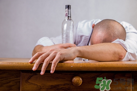 話梅可以解酒嗎?解酒的方法是什么 話梅可以解酒嗎?解酒的方法是什么