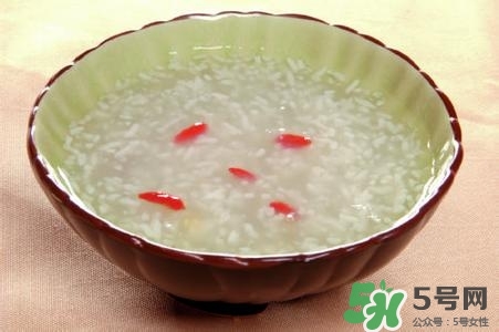 米酒變酸是怎么回事？米酒酸了應(yīng)該怎么辦？