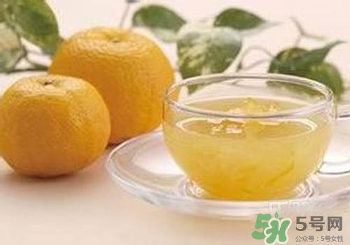 懷孕可以喝蜂蜜柚子茶嗎？蜂蜜柚子茶孕婦可以喝嗎？