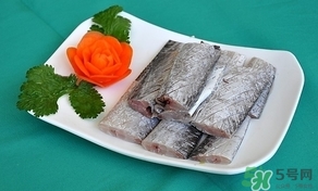 帶魚(yú)上的白色要去掉嗎？帶魚(yú)上的白色能吃嗎？