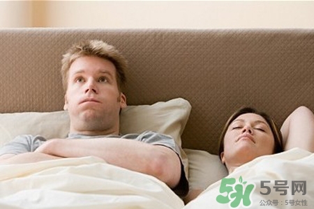 冬天早上起來喉嚨痛怎么回事？冬天早上起來喉嚨痛怎么辦？