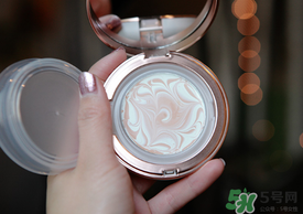 age20s和赫拉哪個好用？愛敬氣墊和赫拉哪個好？