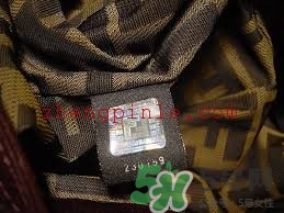 芬迪包包真假怎么辨別?Fendi包包真假對比圖 芬迪包包真假怎么辨別?Fendi包包真假對比圖