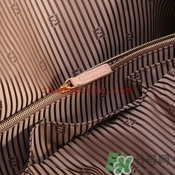 芬迪包包真假怎么辨別?Fendi包包真假對比圖 芬迪包包真假怎么辨別?Fendi包包真假對比圖