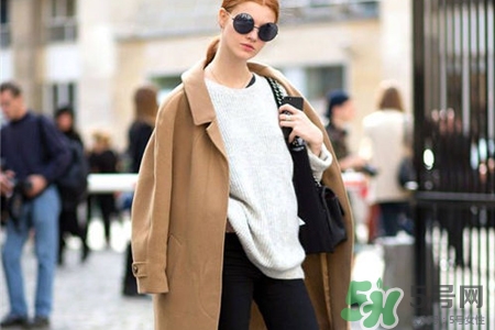 呢子大衣皺了怎么辦？呢子大衣褶皺怎么弄平？