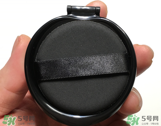 ysl圣羅蘭氣墊怎么看真假？ysl氣墊真假鑒別