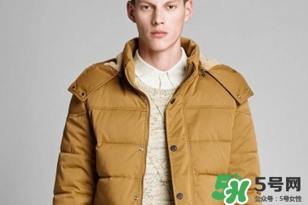 羽絨服洗完后毛不均勻怎么辦？羽絨服洗完后結(jié)塊怎么辦？