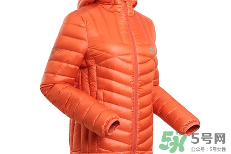 羽絨服有鴨毛味正常嗎？羽絨服為什么會有鴨毛味？