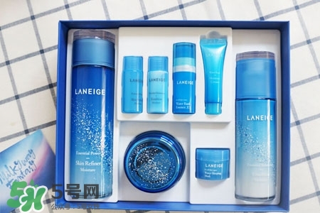 蘭芝星夢(mèng)奇緣限量版套裝有哪些東西？蘭芝星夢(mèng)奇緣節(jié)日限量版有哪些產(chǎn)品？